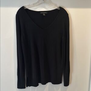 Black V-Neck Long Sleeve Top